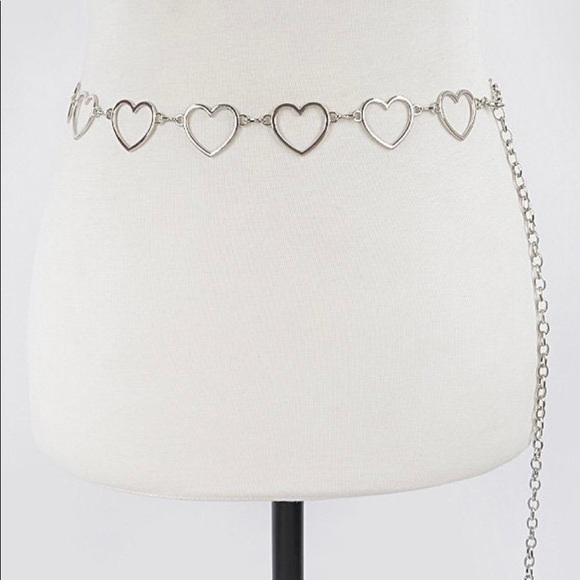 Accessories - Y2K heart chain belt